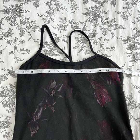Lululemon Athletica Power Y Tank - Picture 5 of 7